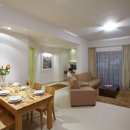Ikia Luxury Homes *